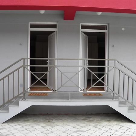 B&B Zmajevo Gnezdo 021 Sremska Kamenica Buitenkant foto