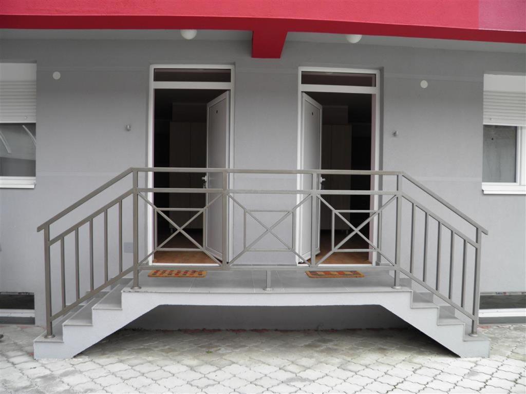 B&B Zmajevo Gnezdo 021 Sremska Kamenica Buitenkant foto